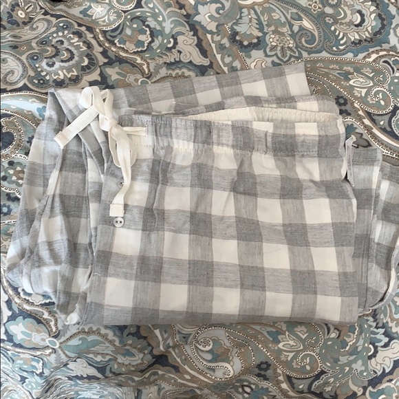 Gilligan & O'Malley Other - Grey Drawstring PJ Pants